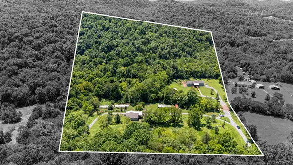 910 Woodmore Hollow Ln, Hartsville, TN 37074