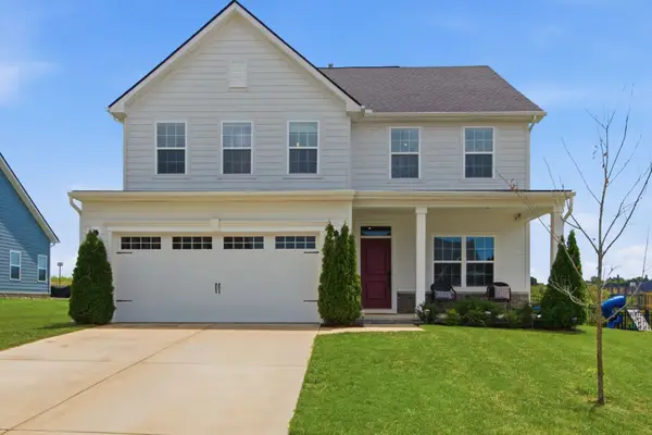 3032 Manchester Dr, Spring Hill, TN 37174