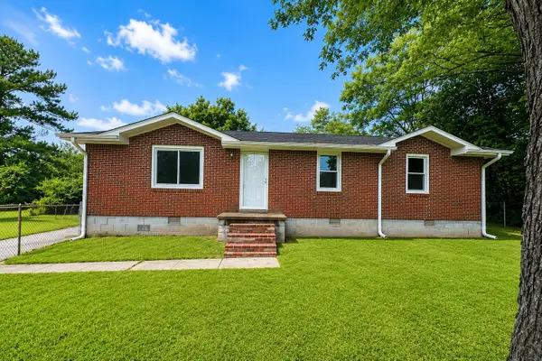 1406 Arden Pl, Hopkinsville, KY 42240