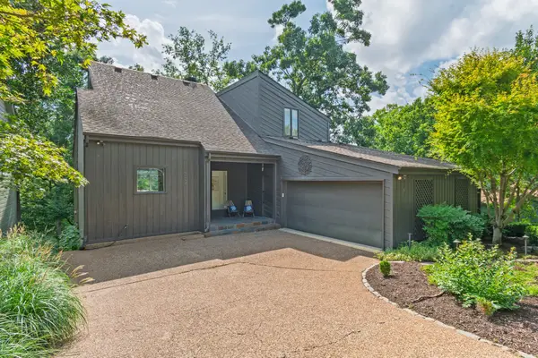 304 Harpeth Ridge Dr, Nashville, TN 37221