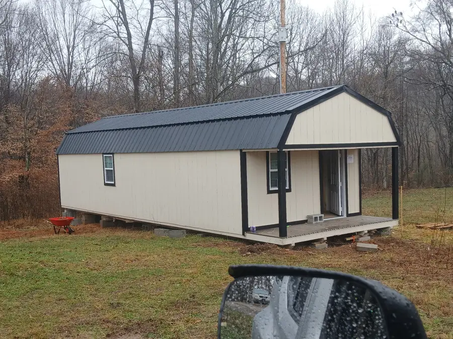 99 N College St, Red Boiling Springs, TN 37150 - #2