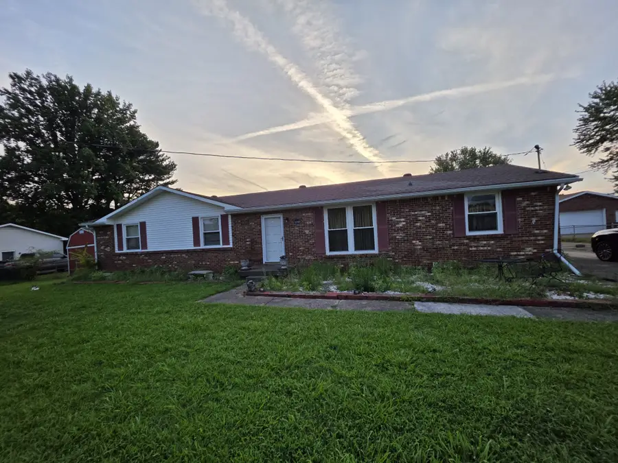 2240 Robin Dr, Clarksville, TN 37042 - #2