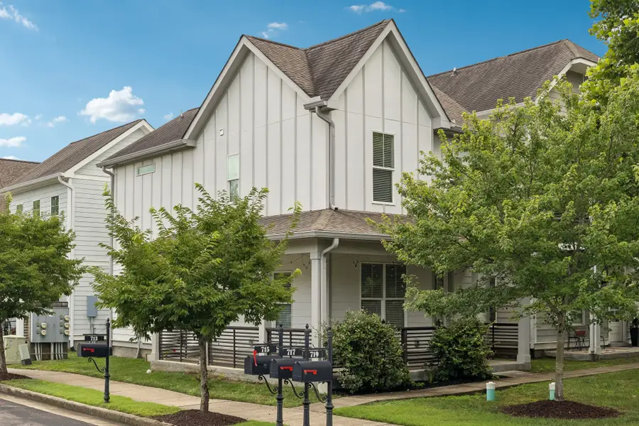 713 Cottage Park Dr, Nashville, TN 37207 - #2
