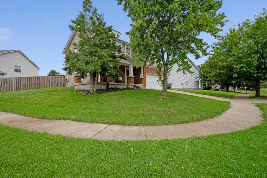 109 Ivy Hill Ln, Goodlettsville, TN 37072 - #2