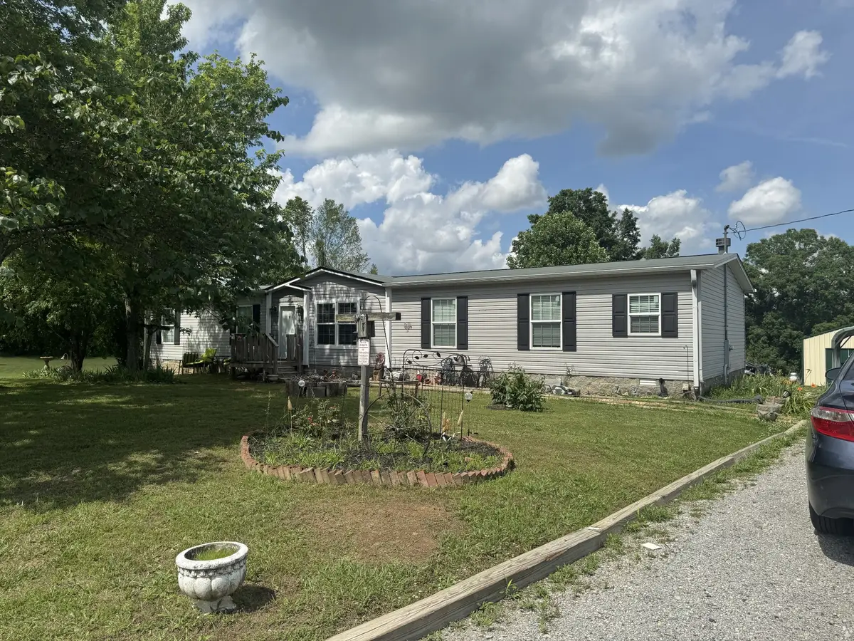 9663 Old Hillsboro Rd, Bon Aqua, TN 37025 - #1
