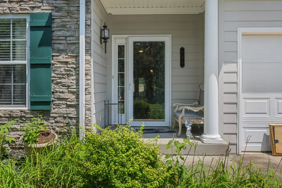131 Harbor Village Dr, Madison, TN 37115 - #2
