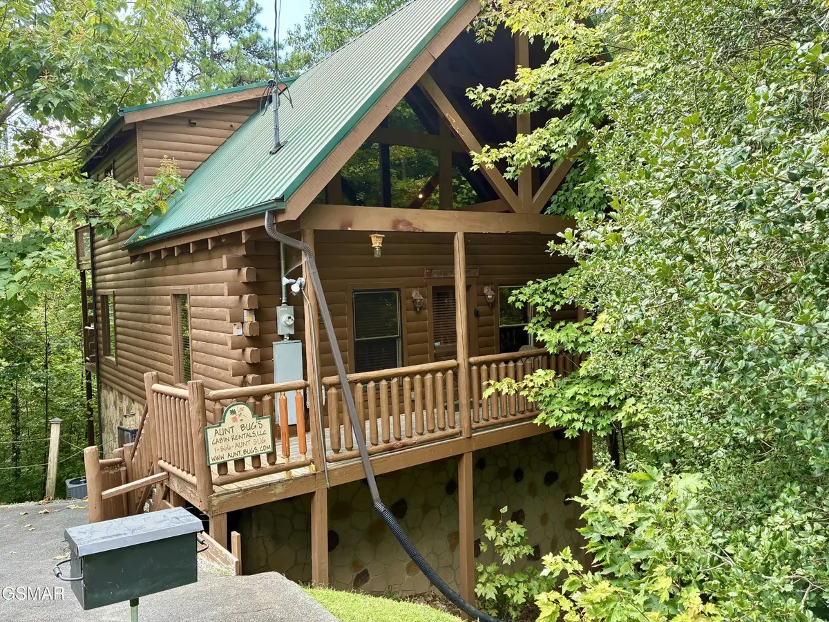 1724 Azalea Circle, Sevierville, TN 37876 - #1