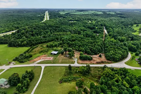 1752 Pine Grove Rd, Spencer, TN 38585