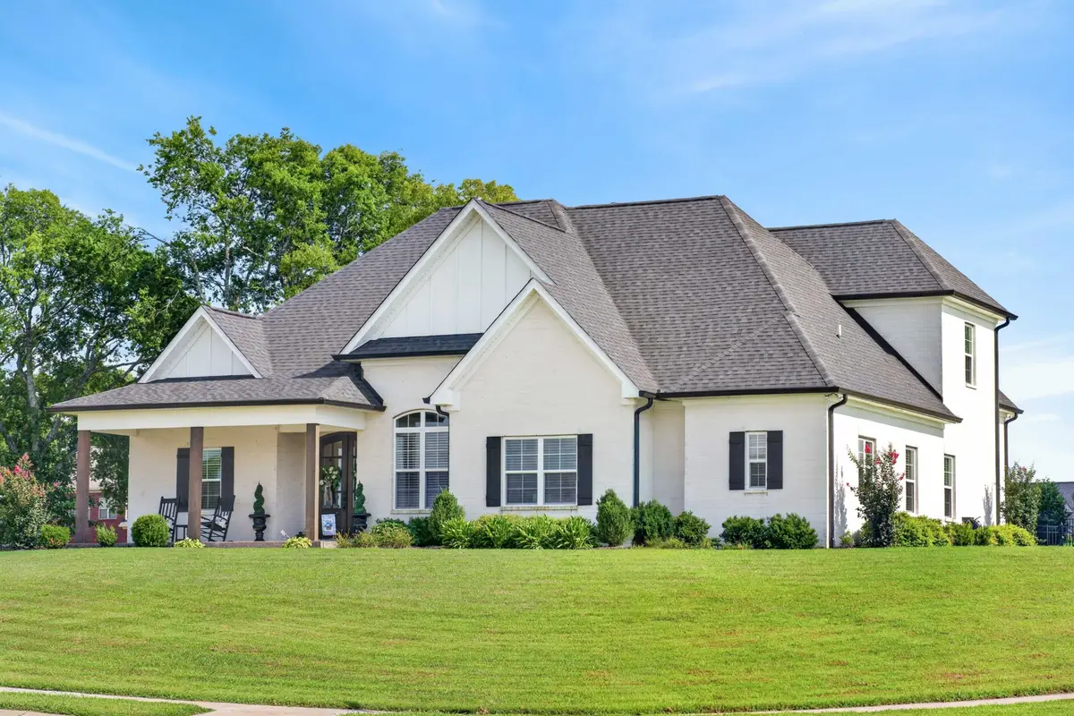 305 Fannis Cir, Gallatin, TN 37066 - #1