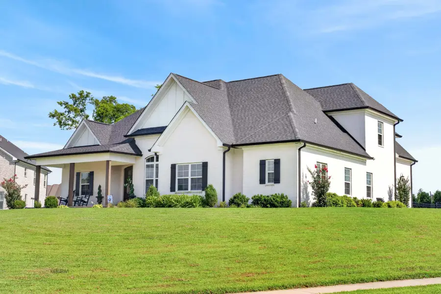 305 Fannis Cir, Gallatin, TN 37066 - #2