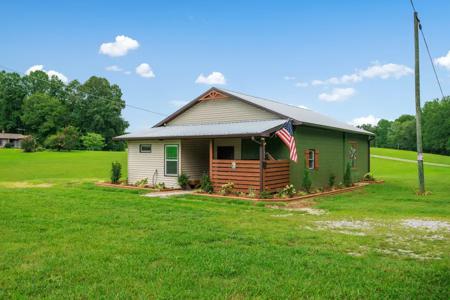 4895 Webbs Camp Rd, Walling, TN 38587 - #2