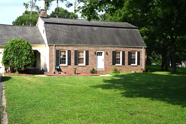 105 Cayce Valley Dr, Columbia, TN 38401