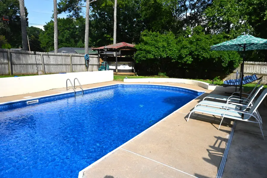 105 Cayce Valley Dr, Columbia, TN 38401 - #3