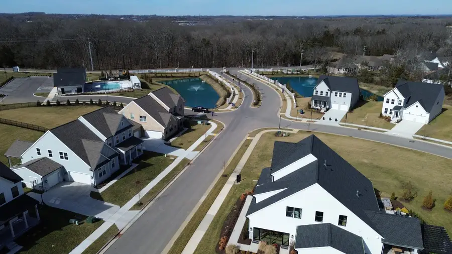 401 Tomlinson Pointe Dr, Mount Juliet, TN 37122 - #3
