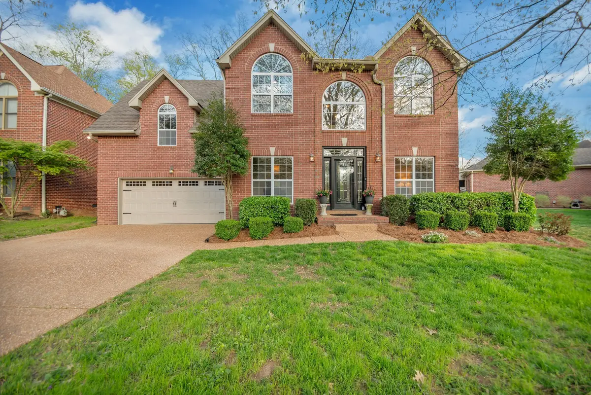 5004 Tulip Grove Ln, Hermitage, TN 37076 - #1