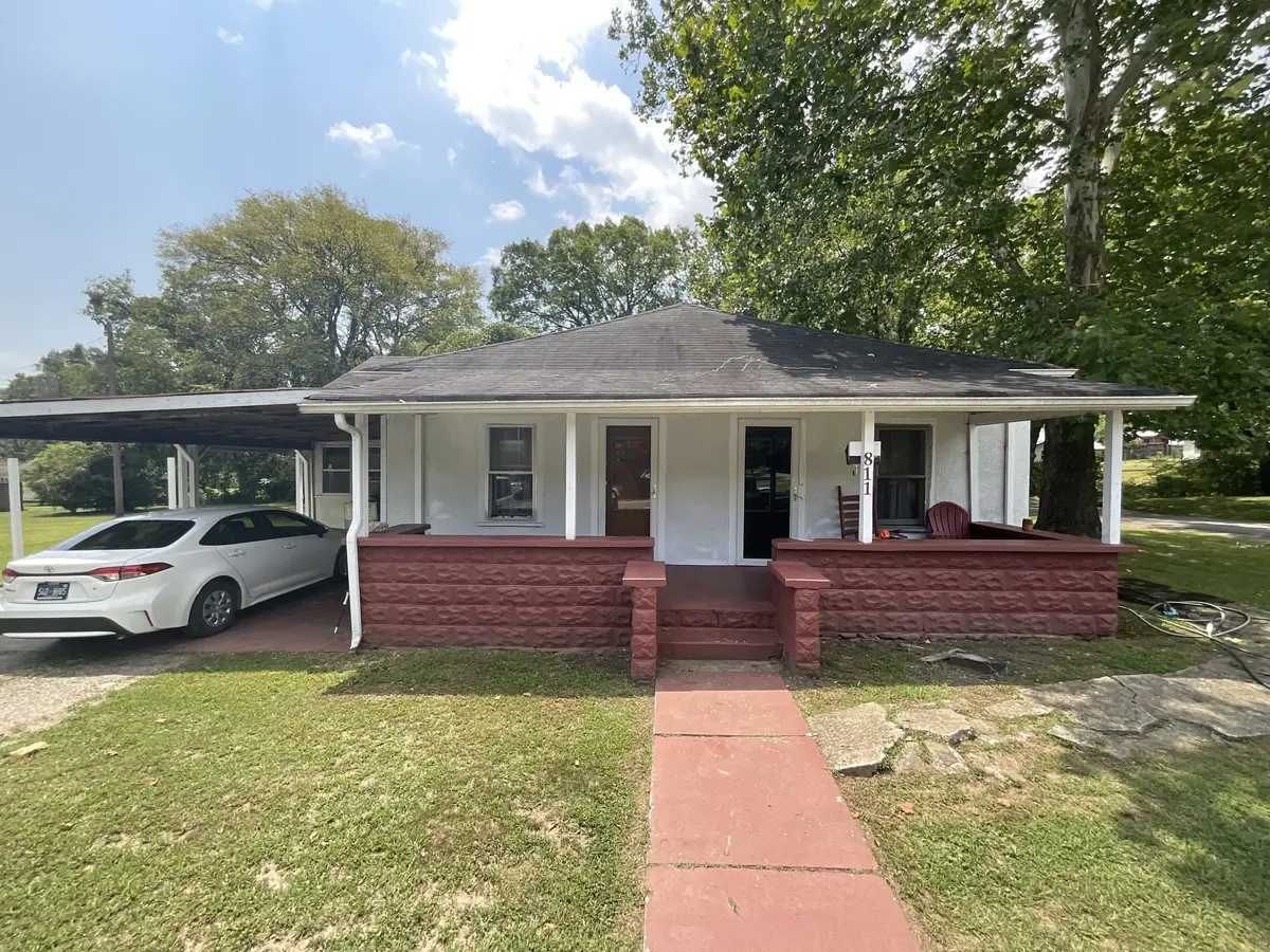 811 2nd St, South Pittsburg, TN 37380 - #1