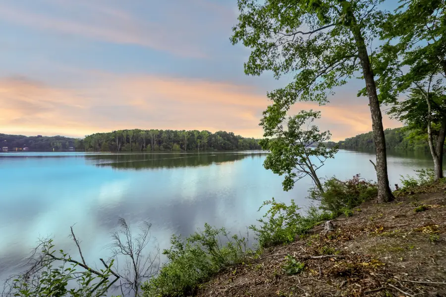 323 Sunset Cove Ln, Winchester, TN 37398 - #3