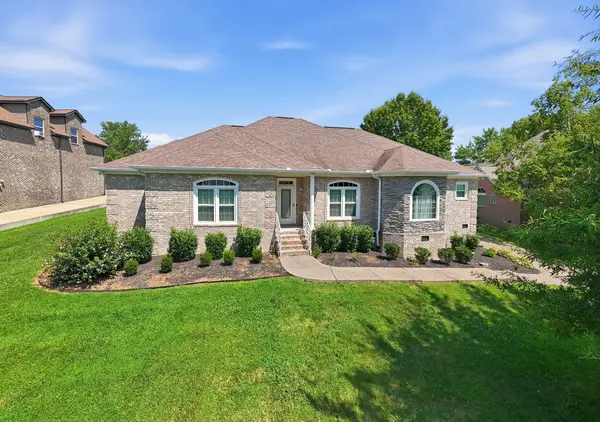 114 Collinwood Dr, Gallatin, TN 37066