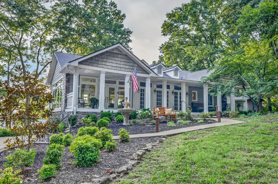 428 Beacon Hill Dr, Mount Juliet, TN 37122 - #2