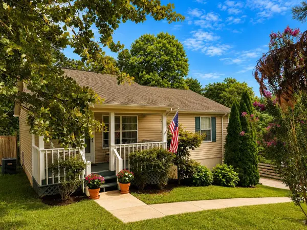 240 Se Bell Street Se, Cleveland, TN 37323