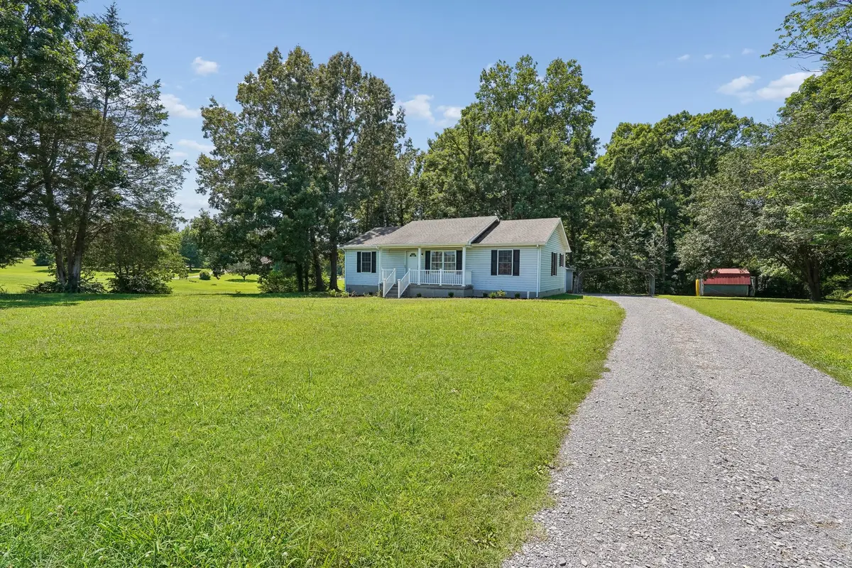 4273 Sycamore Rd, Greenbrier, TN 37073 - #1