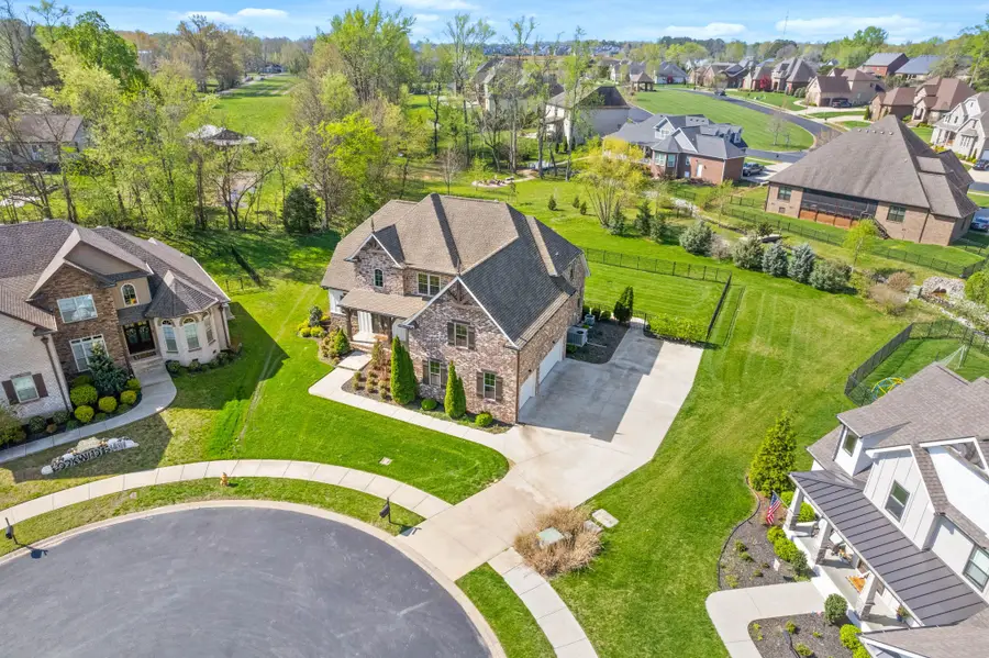 250 Harrowgate Dr, Clarksville, TN 37043 - #3