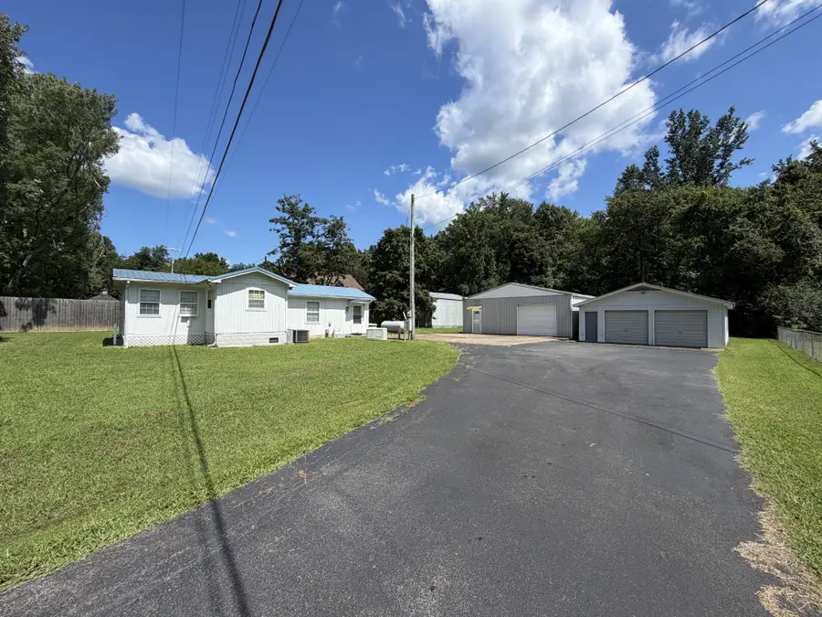 189 Leatherwood Lake Rd, Stewart, TN 37175 - #2