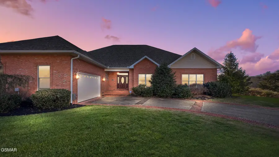 1811 Jordans Creek Way, Sevierville, TN 37876 - #2