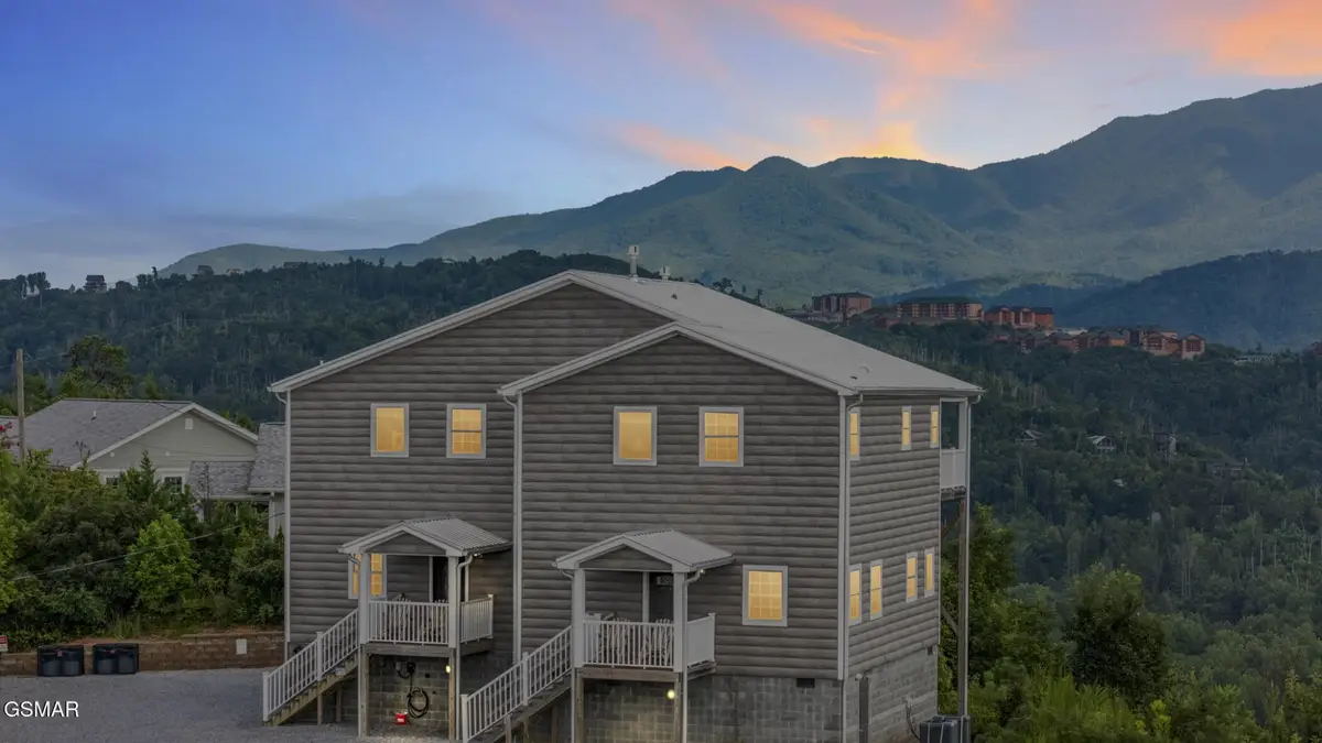 1156 Hemlock Drive, Gatlinburg, TN 37738 - #1