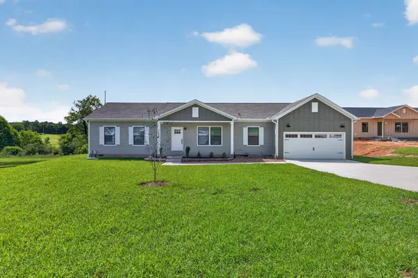 2499 River Ranch Dr, Cookeville, TN 38501