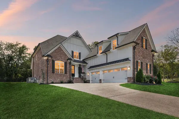 1122 Willow Springs Dr, Lebanon, TN 37087