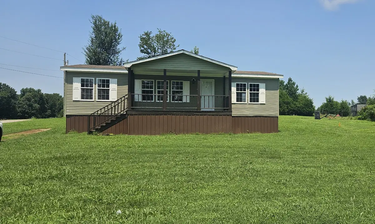 234 Howell Hill Rd, Fayetteville, TN 37334 - #1