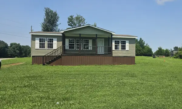 234 Howell Hill Rd, Fayetteville, TN 37334