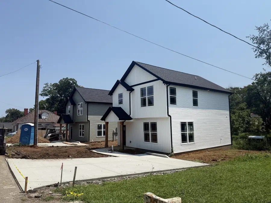 208 15th Ave W, Springfield, TN 37172 - #2