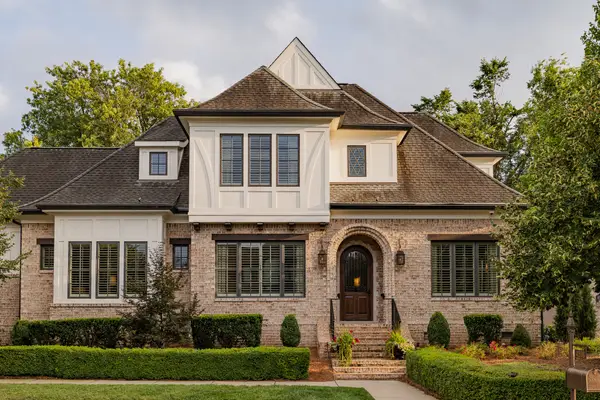 4208 Arundel Ct, Nashville, TN 37215