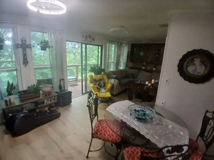 240 Birdsong Ln, Parsons, TN 38363 - #2