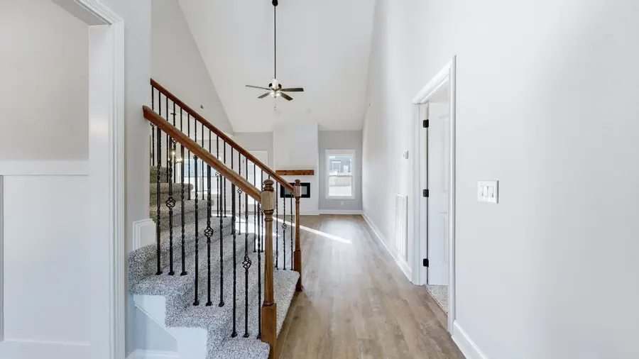729 Buffalo Ford Dr, Clarksville, TN 37042 - #2