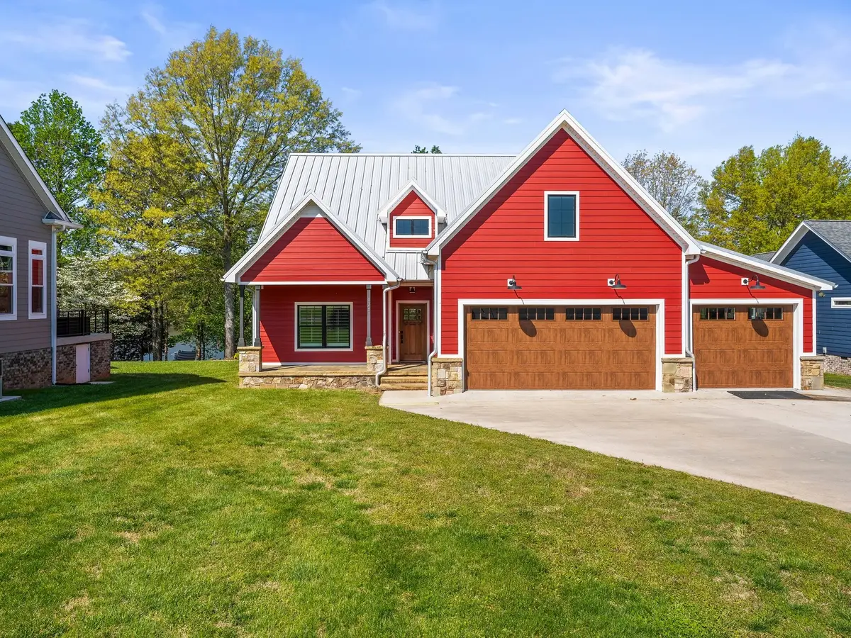 171 Cypress Point Dr, Winchester, TN 37398 - #1