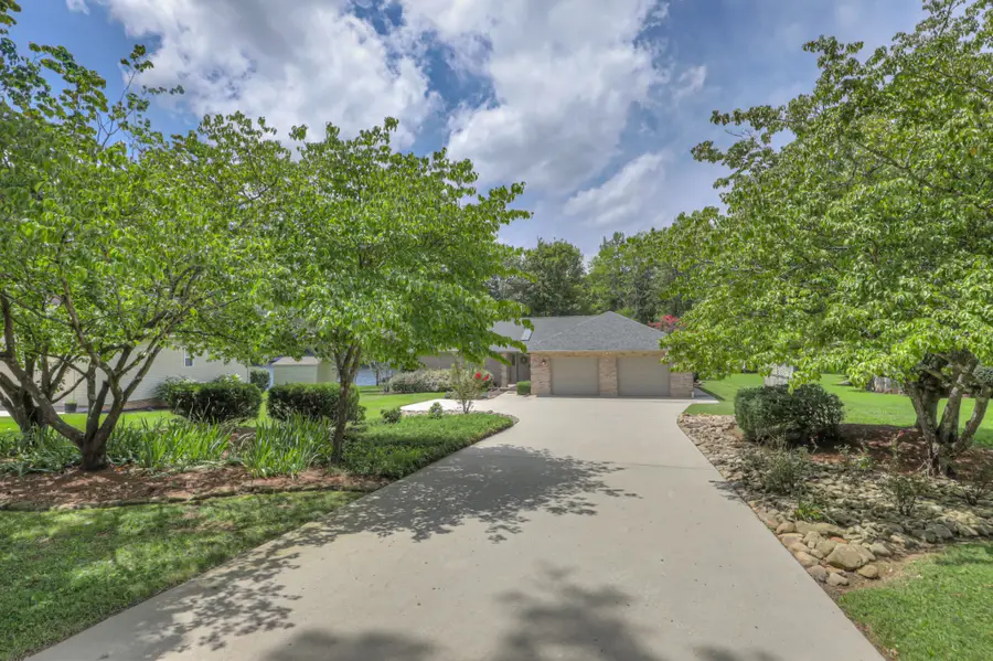 117 Lake St, Estill Springs, TN 37330 - #3
