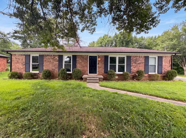 330 Harold Dr, Clarksville, TN 37040