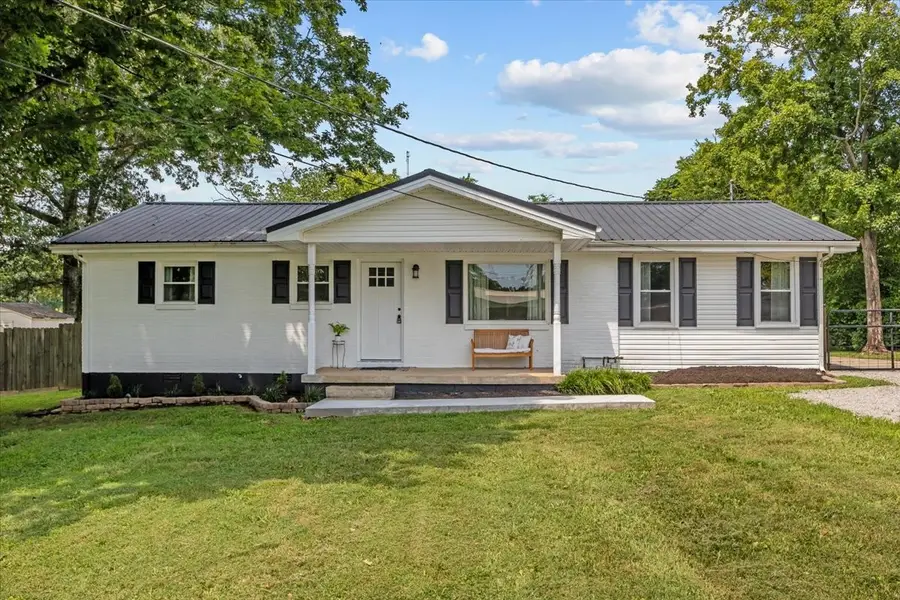 212 Oakhill Dr, Vanleer, TN 37181 - #3