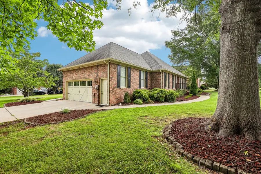 718 Palisade Dr, Murfreesboro, TN 37129 - #2