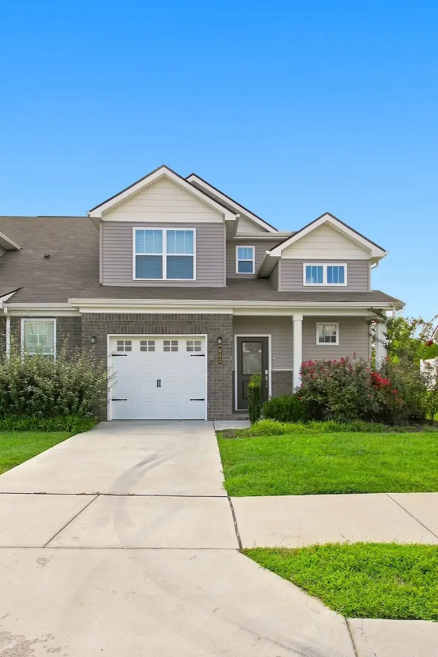683 Birdie Dr, Spring Hill, TN 37174 - #2