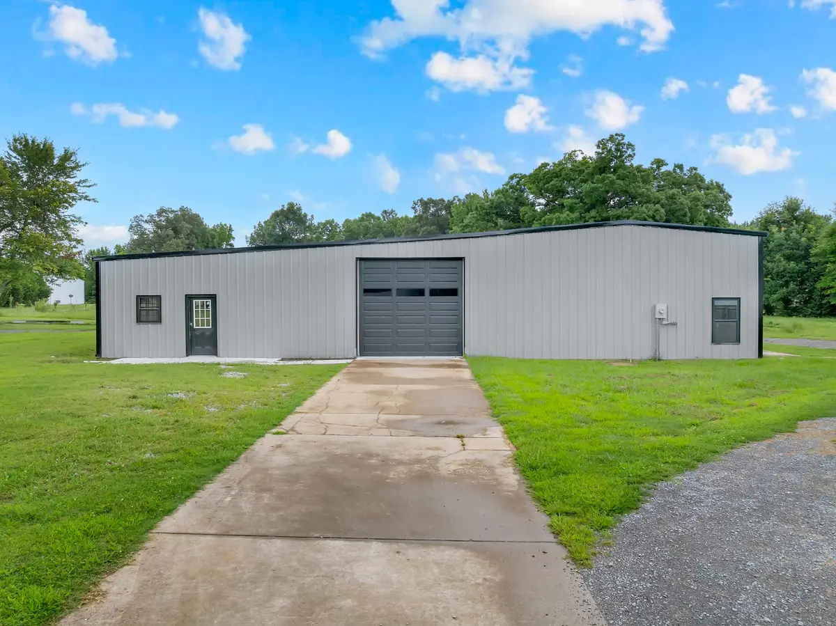 30 Arbor Ln, Tullahoma, TN 37388 - #1