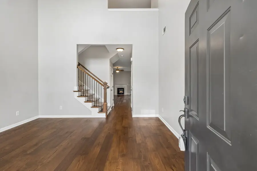422 Normandy Cir, Nashville, TN 37209 - #2