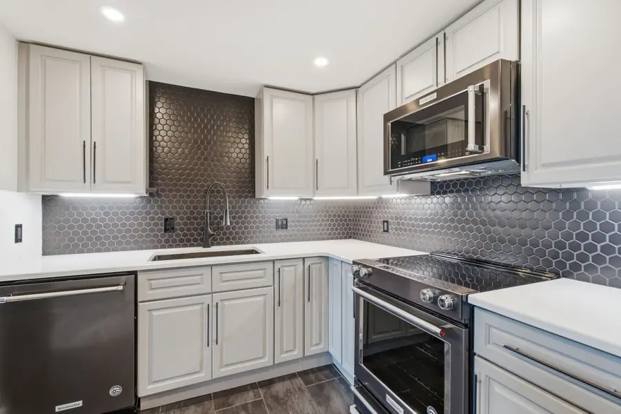 6666 Brookmont Ter #1102, Nashville, TN 37205 - #3