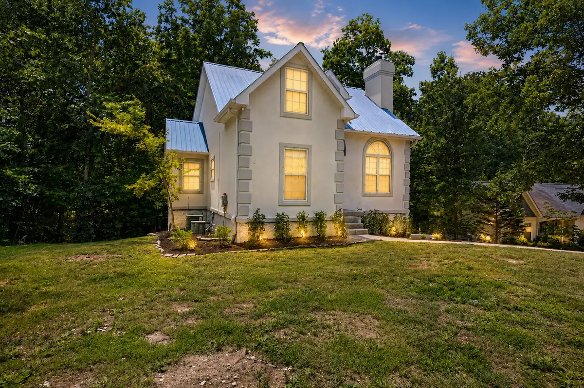 5048 Appalachain Dr, Goodlettsville, TN 37072 - #1