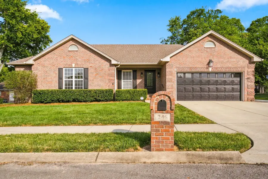 246 Walbrook Dr, Gallatin, TN 37066 - #2