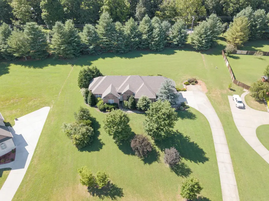 2015 Bryans Park Ct, Springfield, TN 37172 - #2