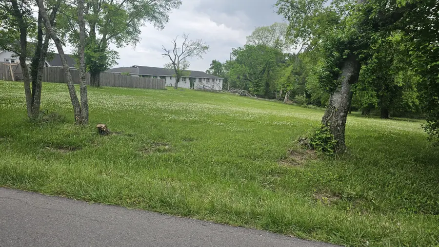 198 Cranwill Dr, Hendersonville, TN 37075 - #2